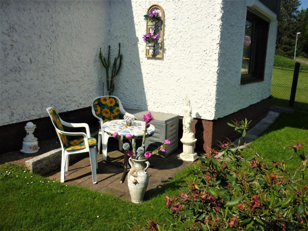 Ferienhaus Weingart Finsterbergen Екстериор снимка